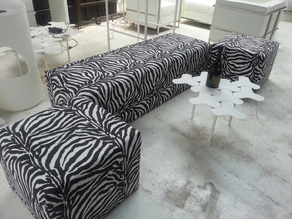 Pouf Safari rental in Milan Italy